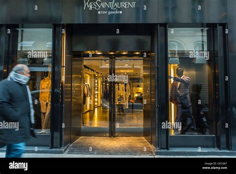 yves saint laurent outlet